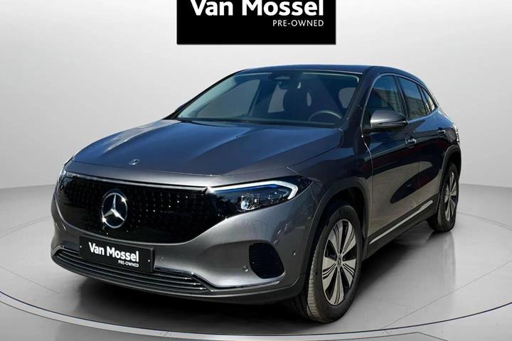 Grå Mercedes EQA250+ fra 2026
