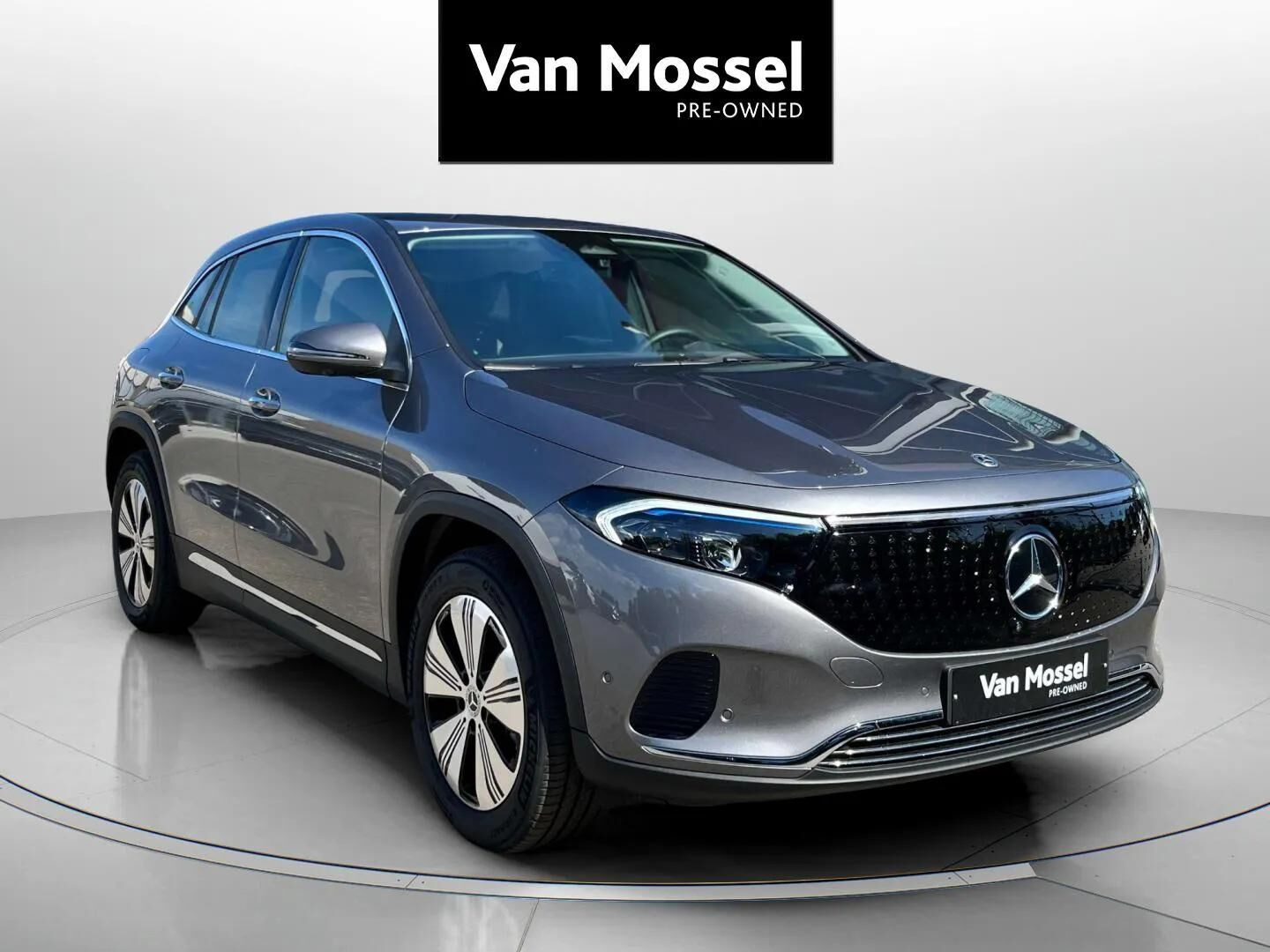 Grå Mercedes EQA250+ fra 2026