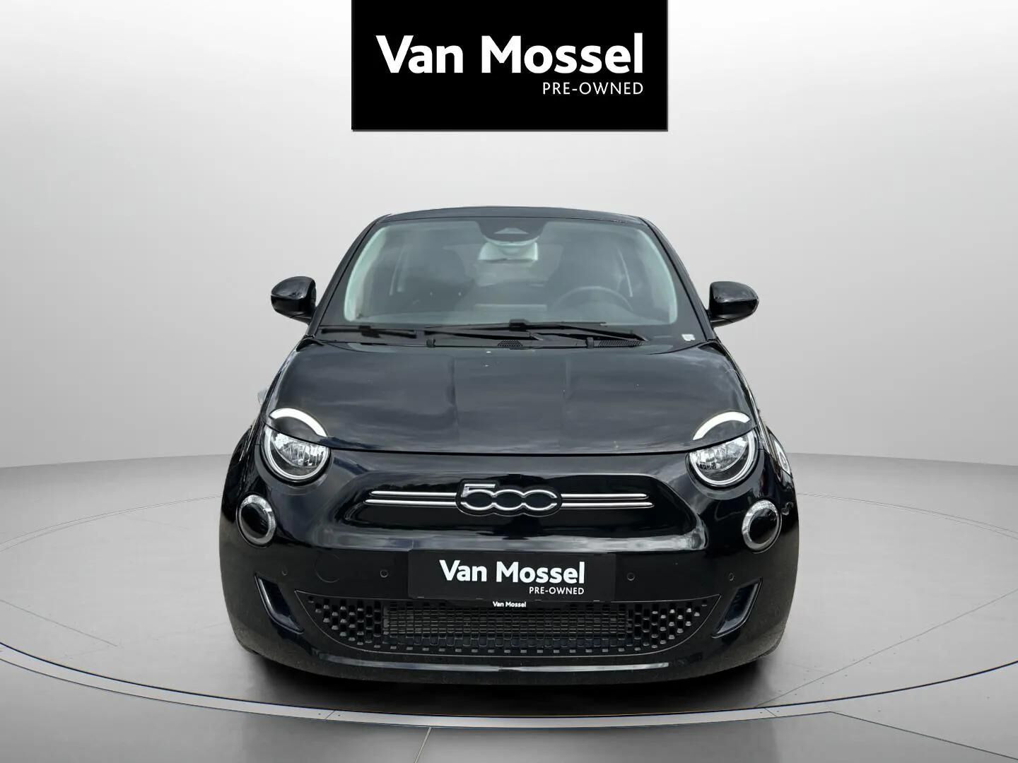 Sort Fiat 500e fra 2023