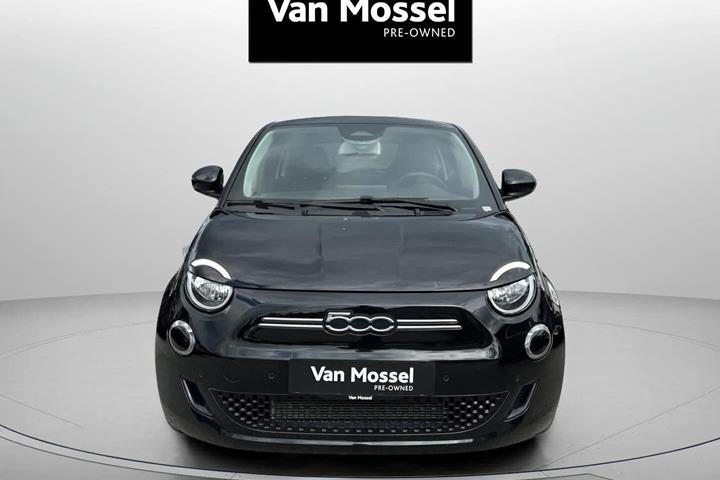 Sort Fiat 500e fra 2023