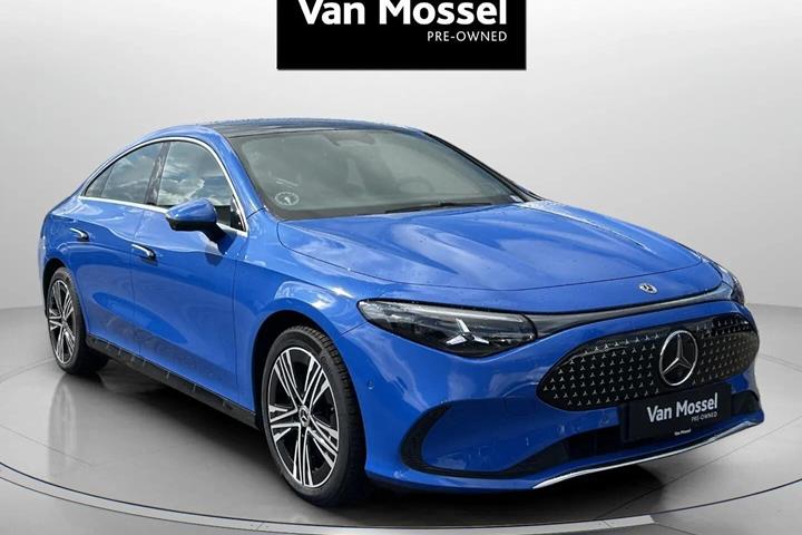 Sort Mercedes CLA250+ fra 2025