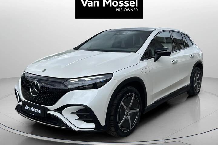 Hvid Mercedes EQE350+ fra 2024