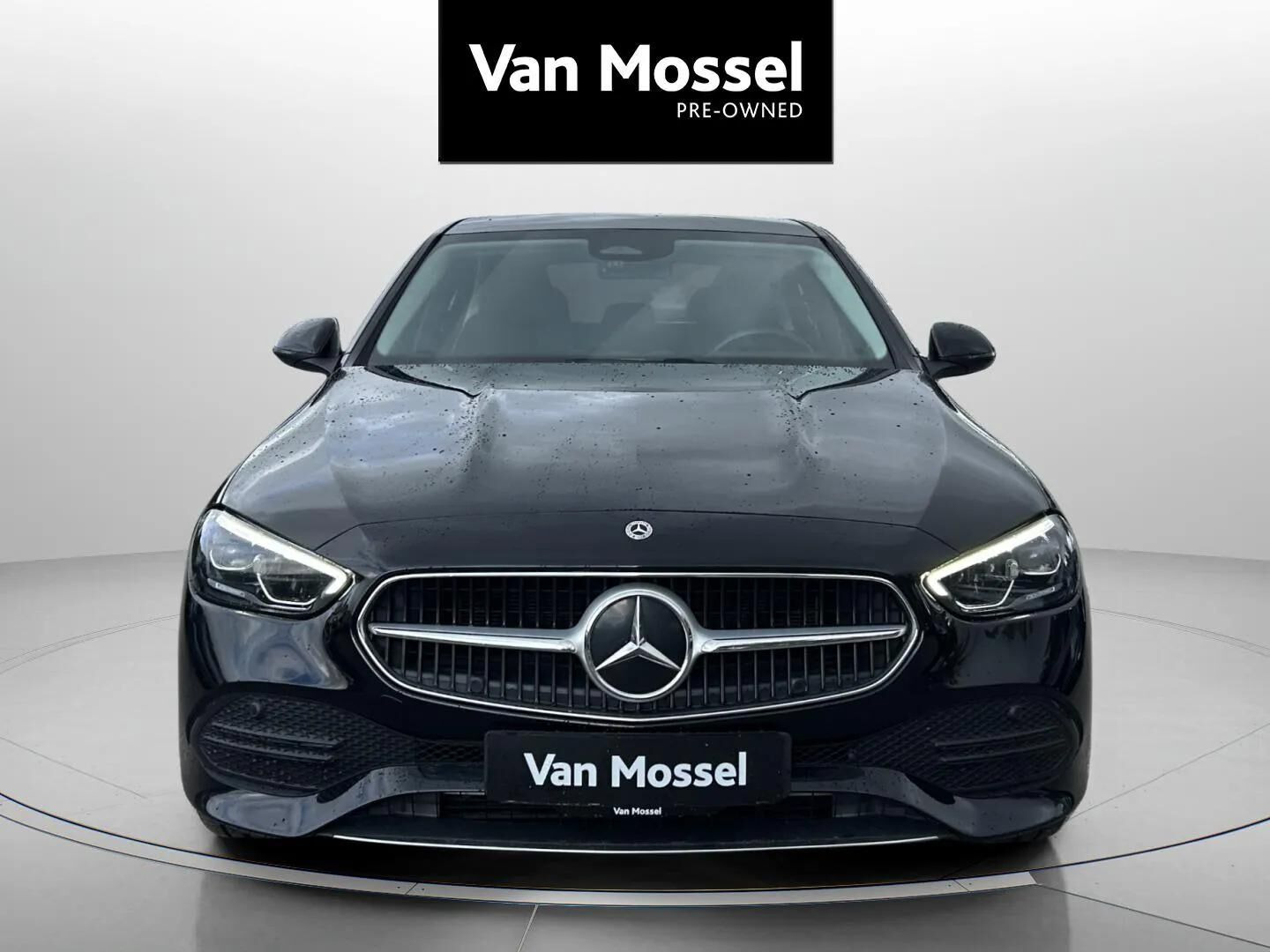 Sort Mercedes C300 e fra 2022