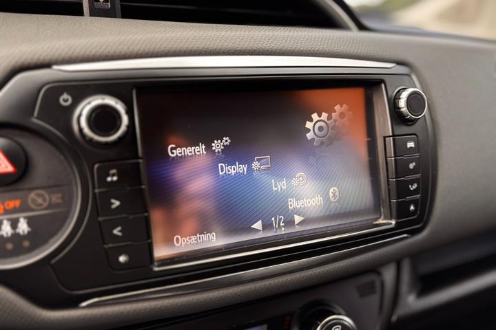 Hvid Toyota Yaris fra 2014