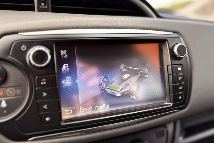 Hvid Toyota Yaris fra 2014