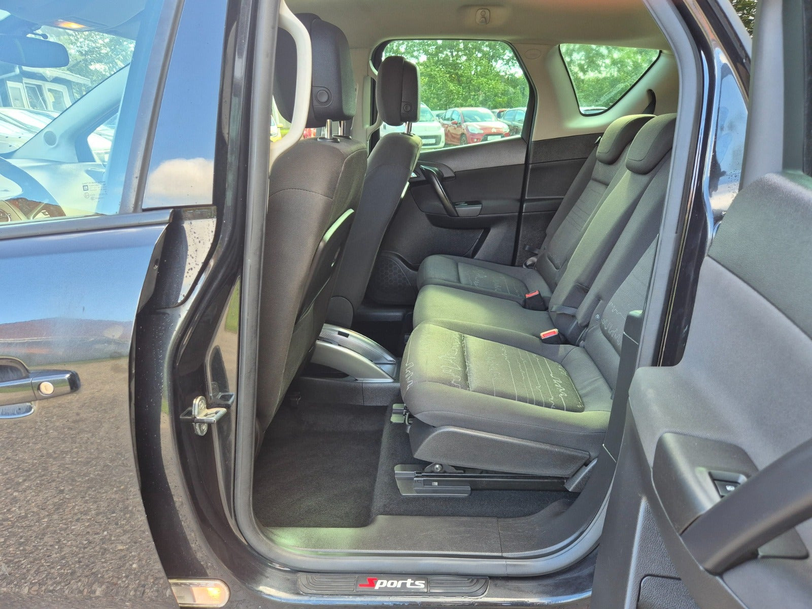 Grøn Opel Meriva fra 2012