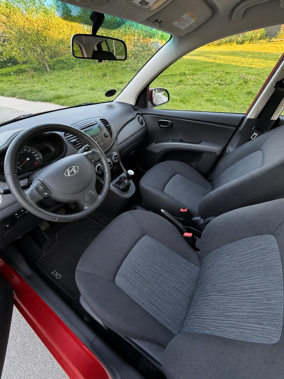 Grøn Hyundai i10 fra 2013