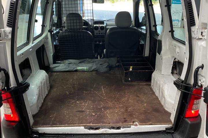 Hvid Citroën Berlingo fra 2007