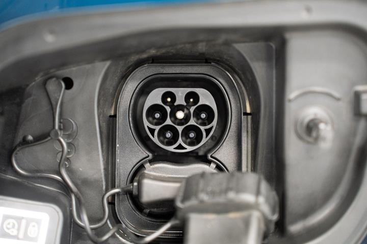 undefined Alfa Romeo Junior fra 2025