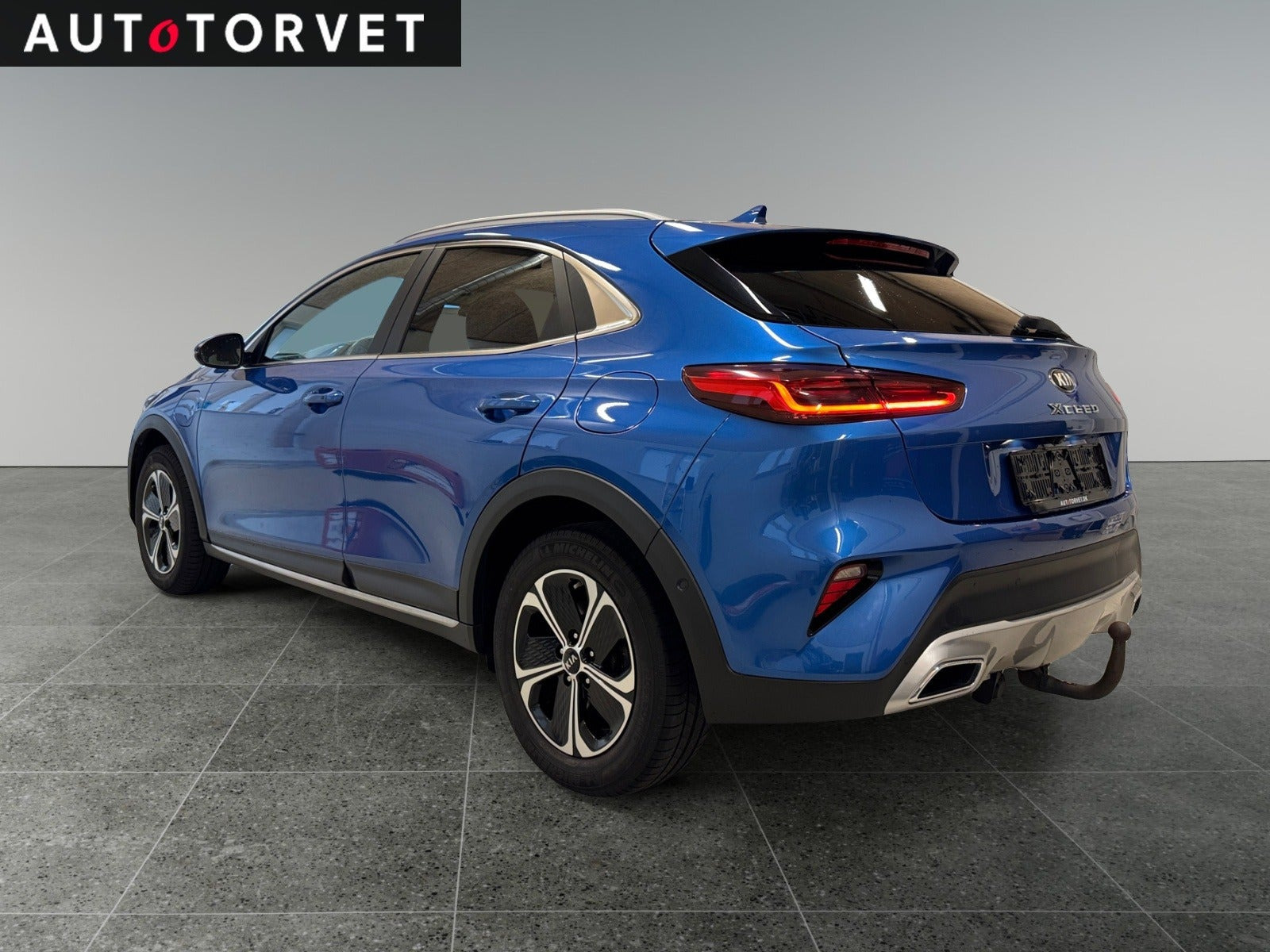 Blå Kia XCeed fra 2021