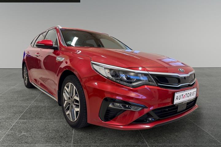 Rød Kia Optima fra 2020