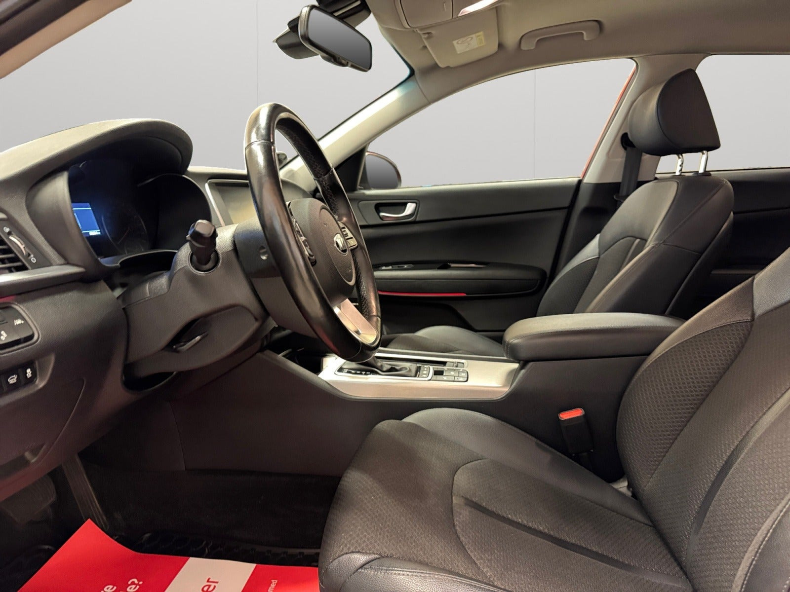 Rød Kia Optima fra 2020
