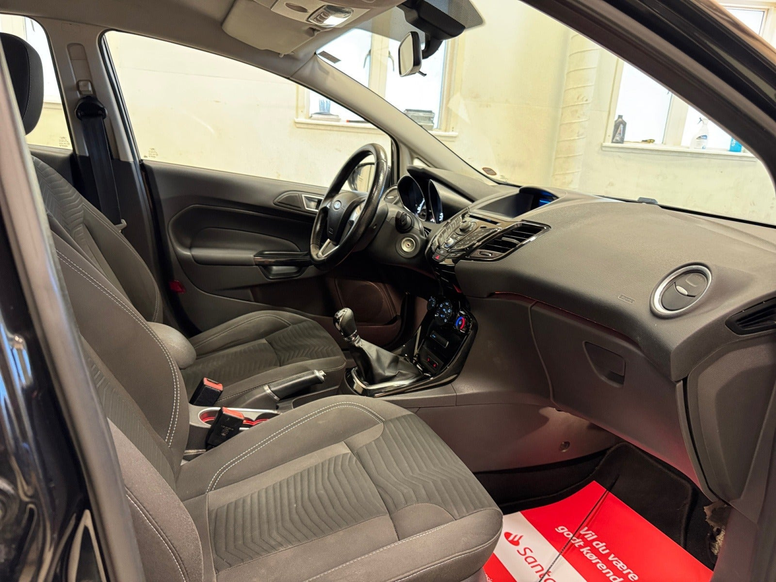 Sort Ford Fiesta fra 2014