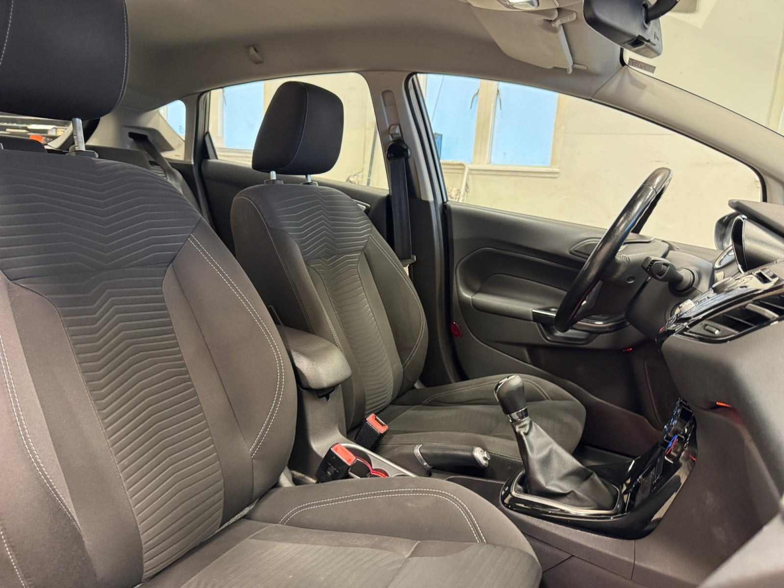 Sort Ford Fiesta fra 2014