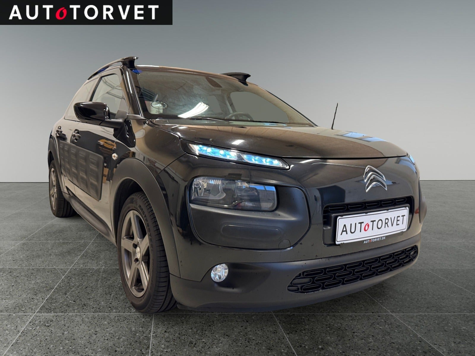 Grå Citroën C4 Cactus fra 2016