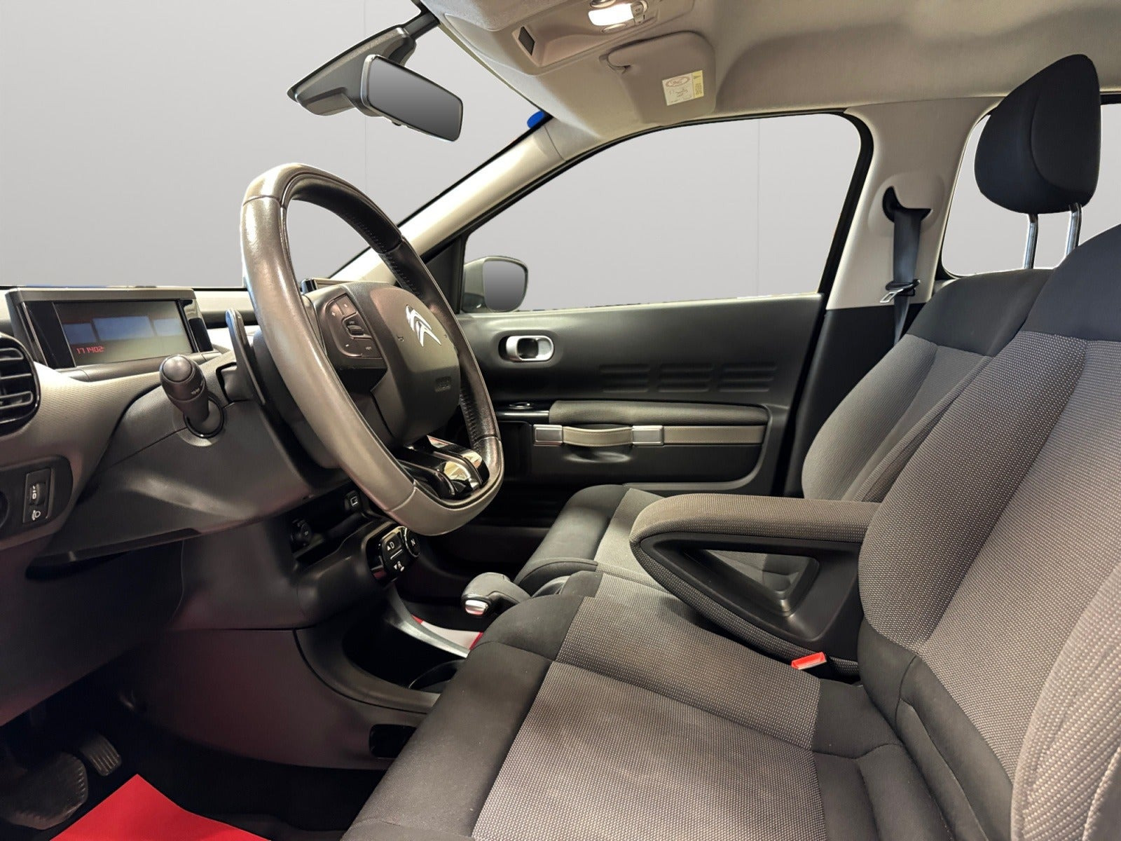 Grå Citroën C4 Cactus fra 2016