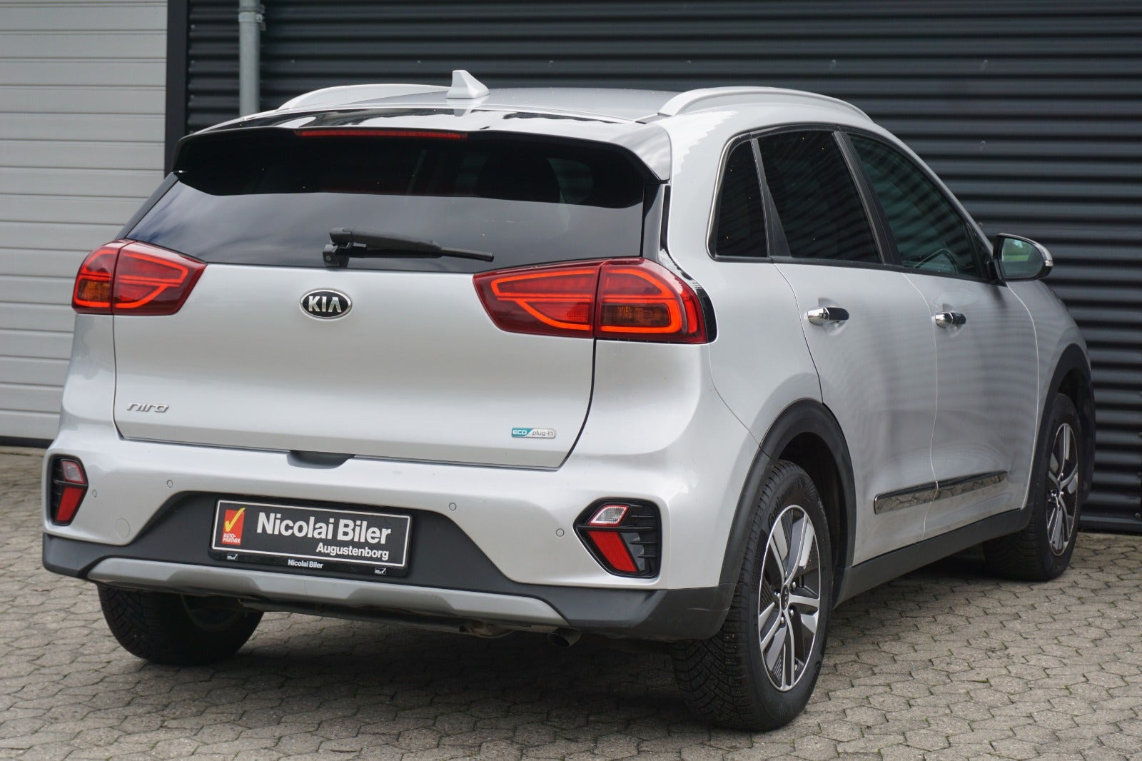 Sølv Kia Niro fra 2020