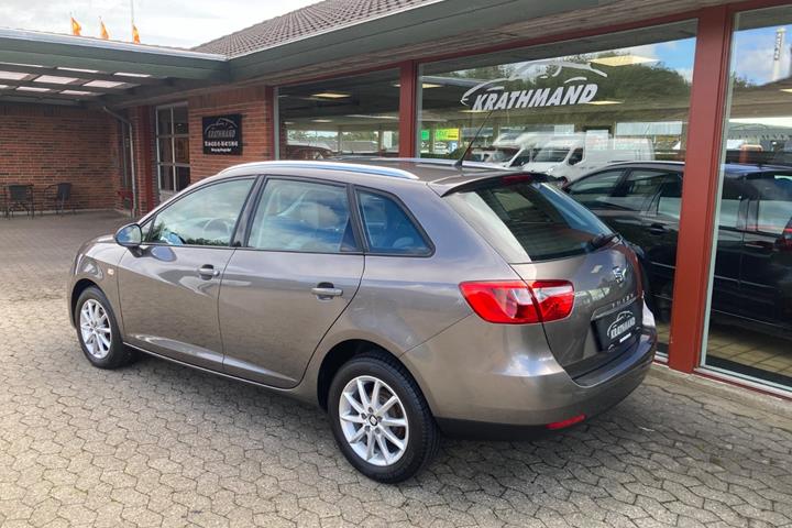 Grå Seat Ibiza fra 2016