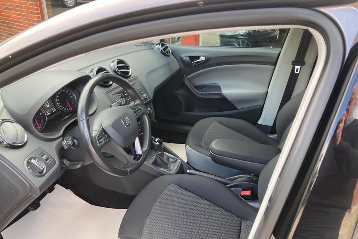 Grå Seat Ibiza fra 2016
