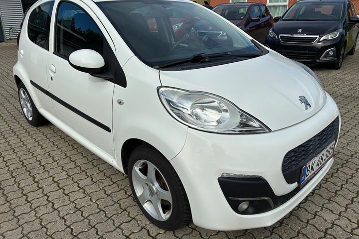 Hvid Peugeot 107 fra 2013