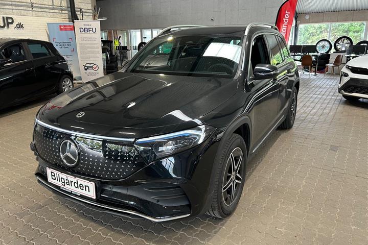 Sort Mercedes EQB250+ fra 2025