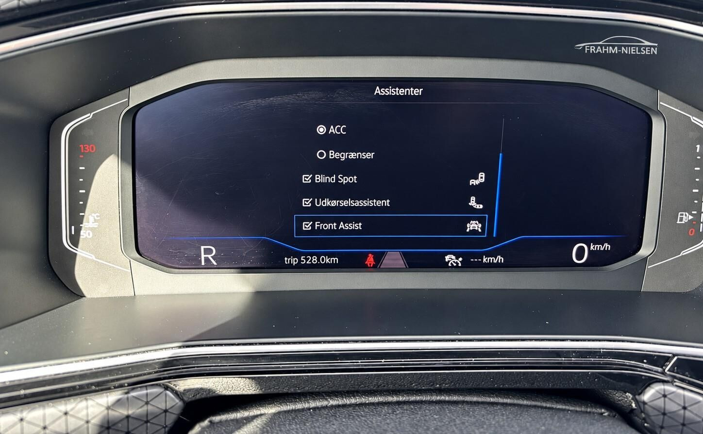 Grå VW T-Cross fra 2020
