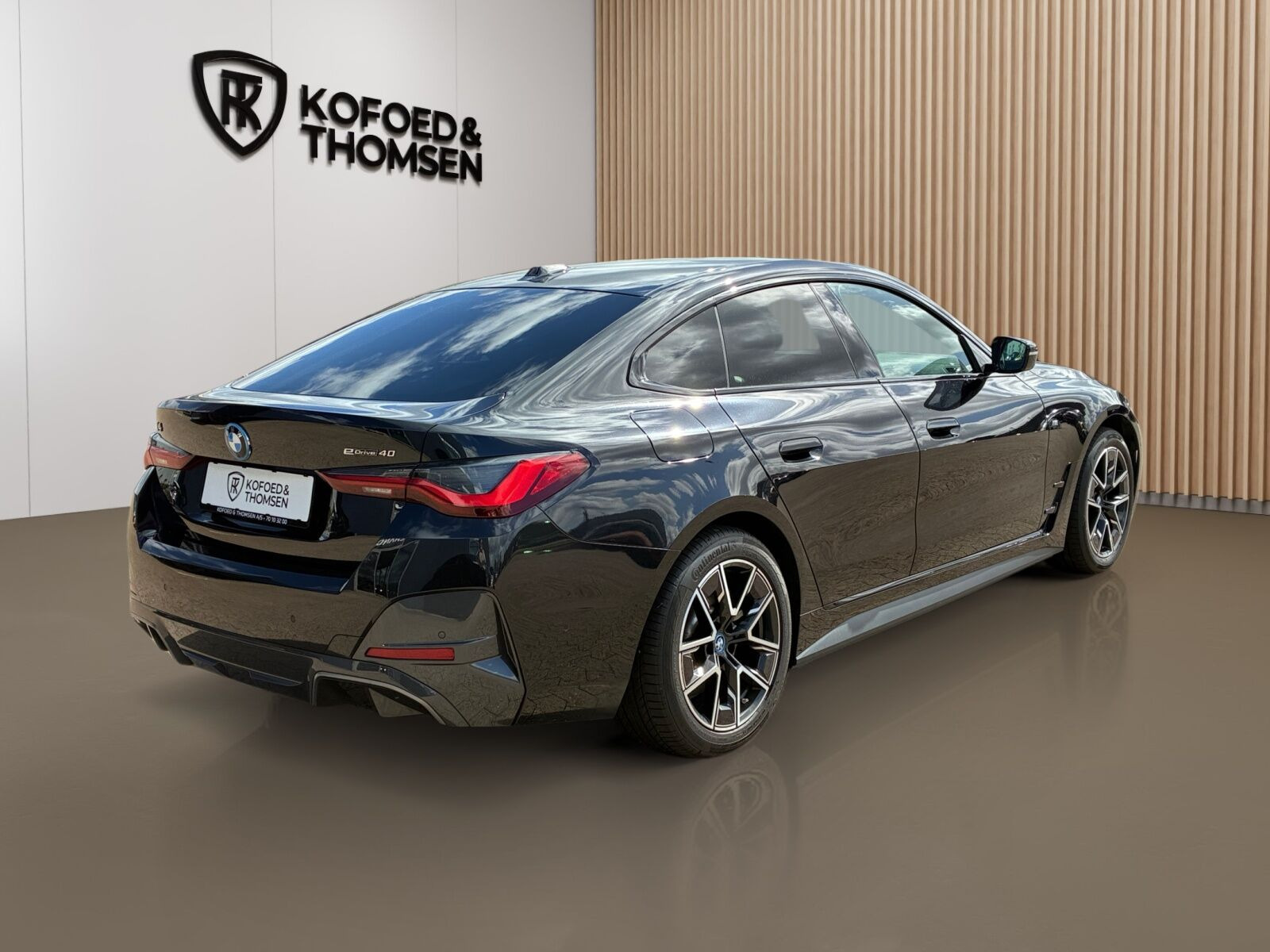 Sort BMW i4 fra 2023