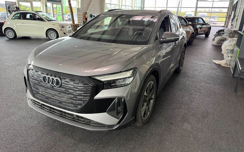 Audi Q4 e-tron 45 S-line quattro