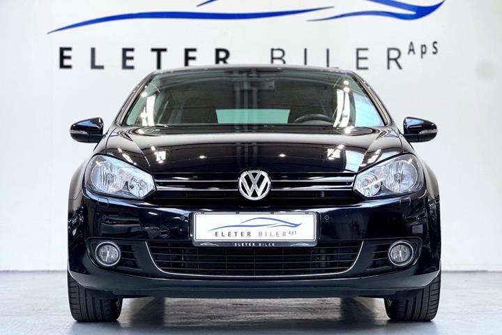 Sort VW Golf VI fra 2012