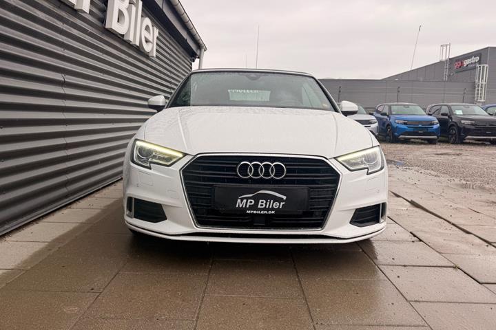 Hvid Audi A3 fra 2018