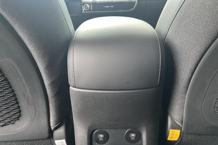 Sort Hyundai Ioniq 5 fra 2025