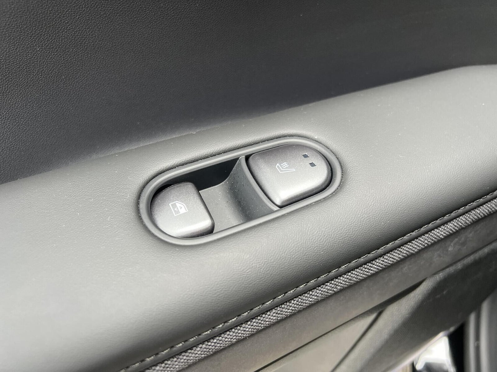 Sort Hyundai Ioniq 5 fra 2025