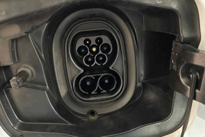 Hvid Skoda Elroq fra 2025