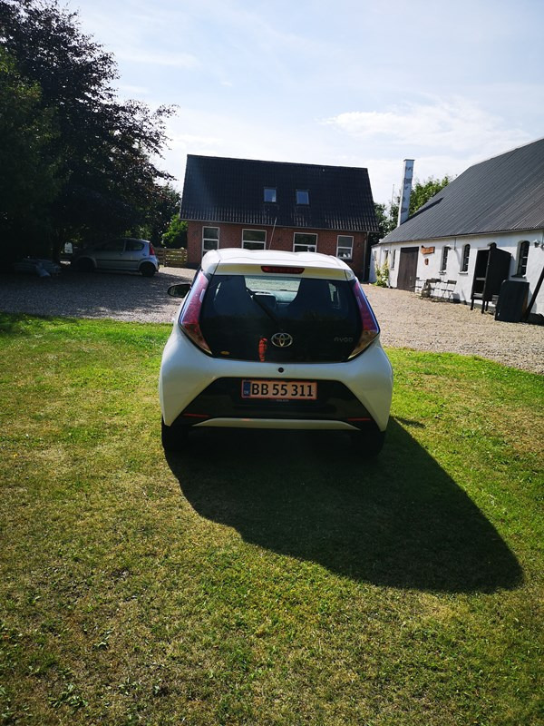 undefined Toyota Aygo fra 2015