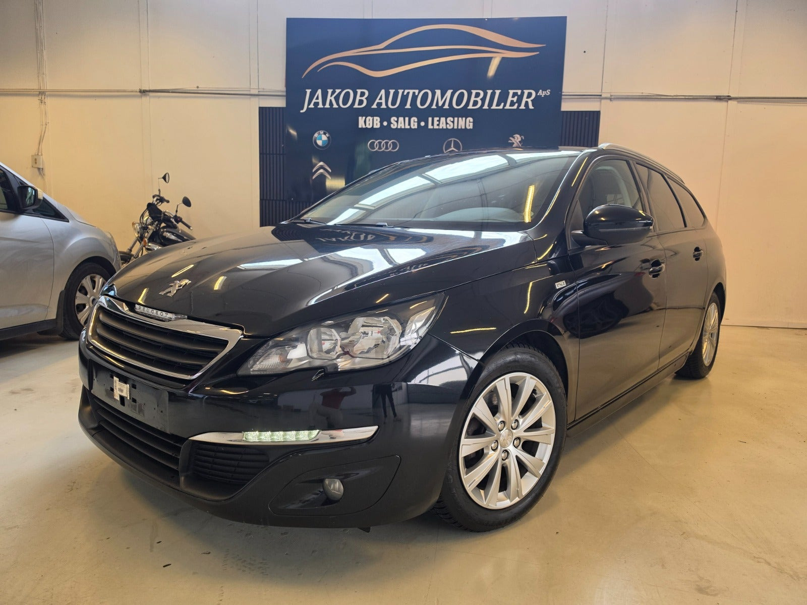 Peugeot 308 1,6 BlueHDi 120 Chili Style SW