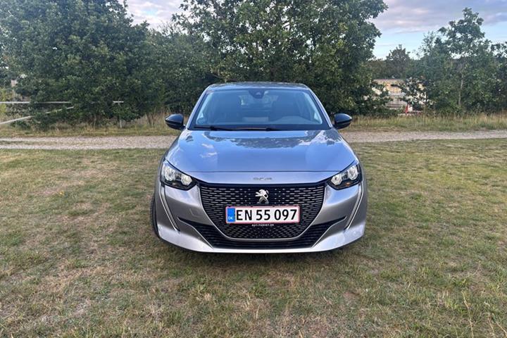 undefined Peugeot 208 fra 2023