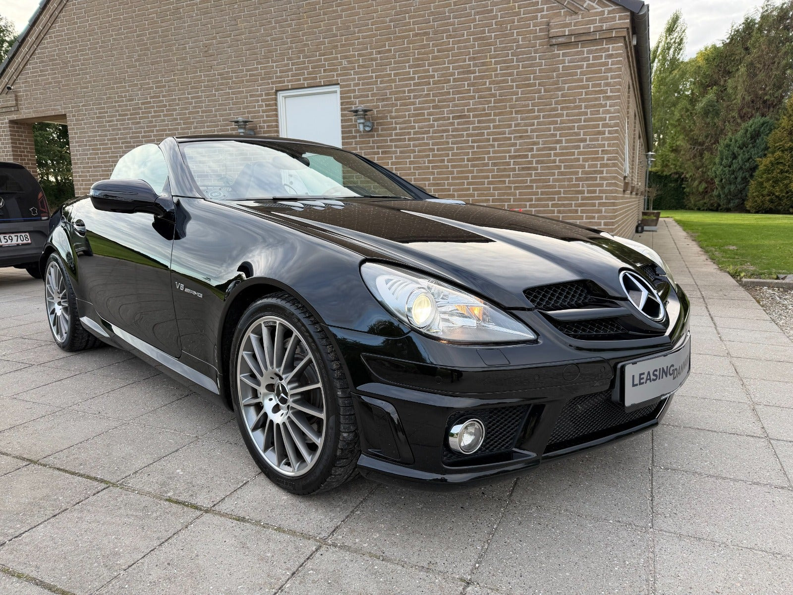 Sort Mercedes SLK55 fra 2010