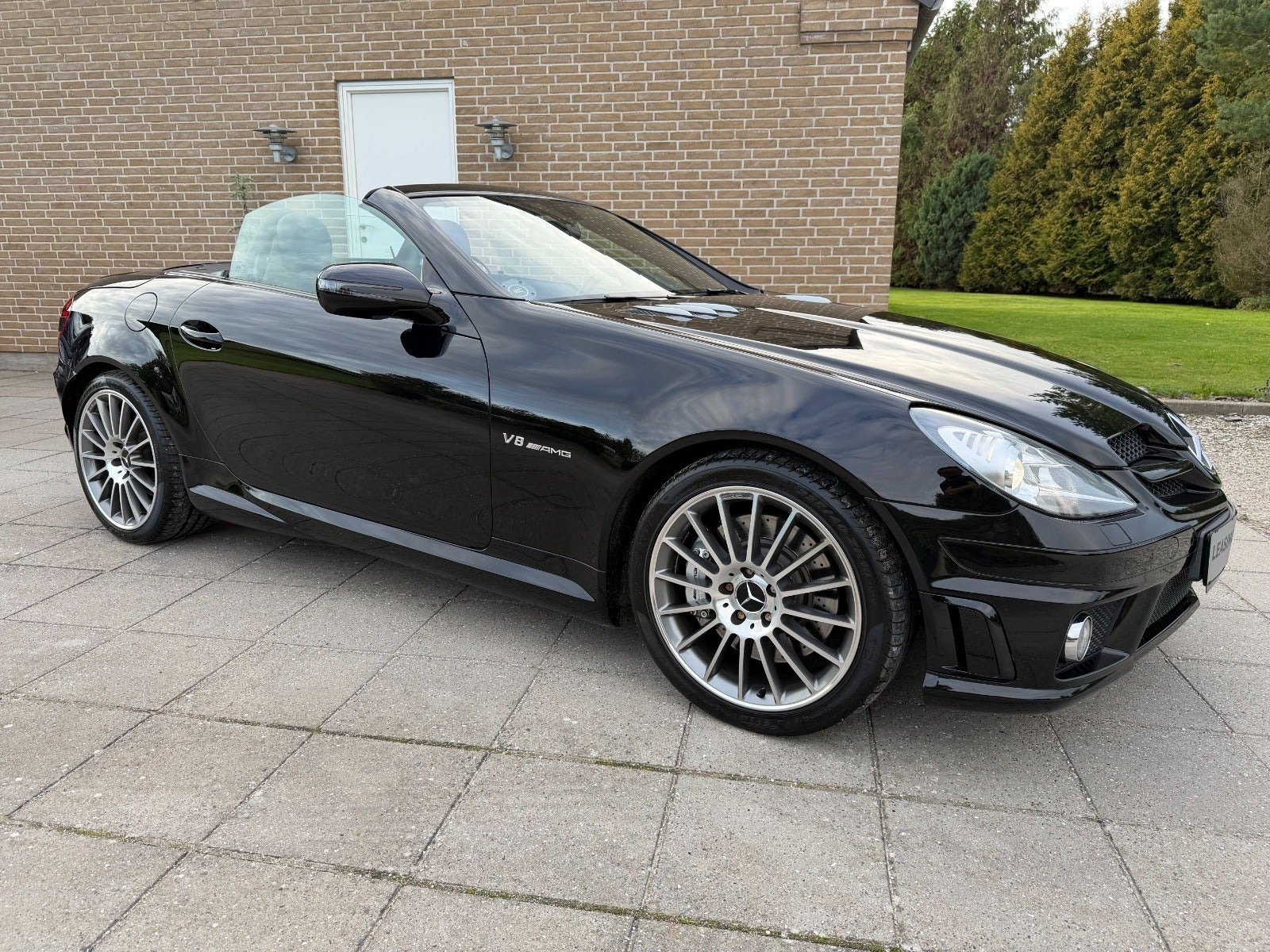 Sort Mercedes SLK55 fra 2010