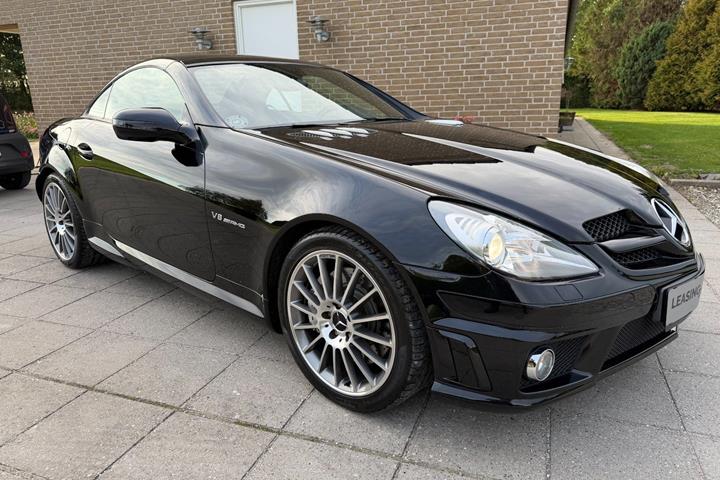 Sort Mercedes SLK55 fra 2010