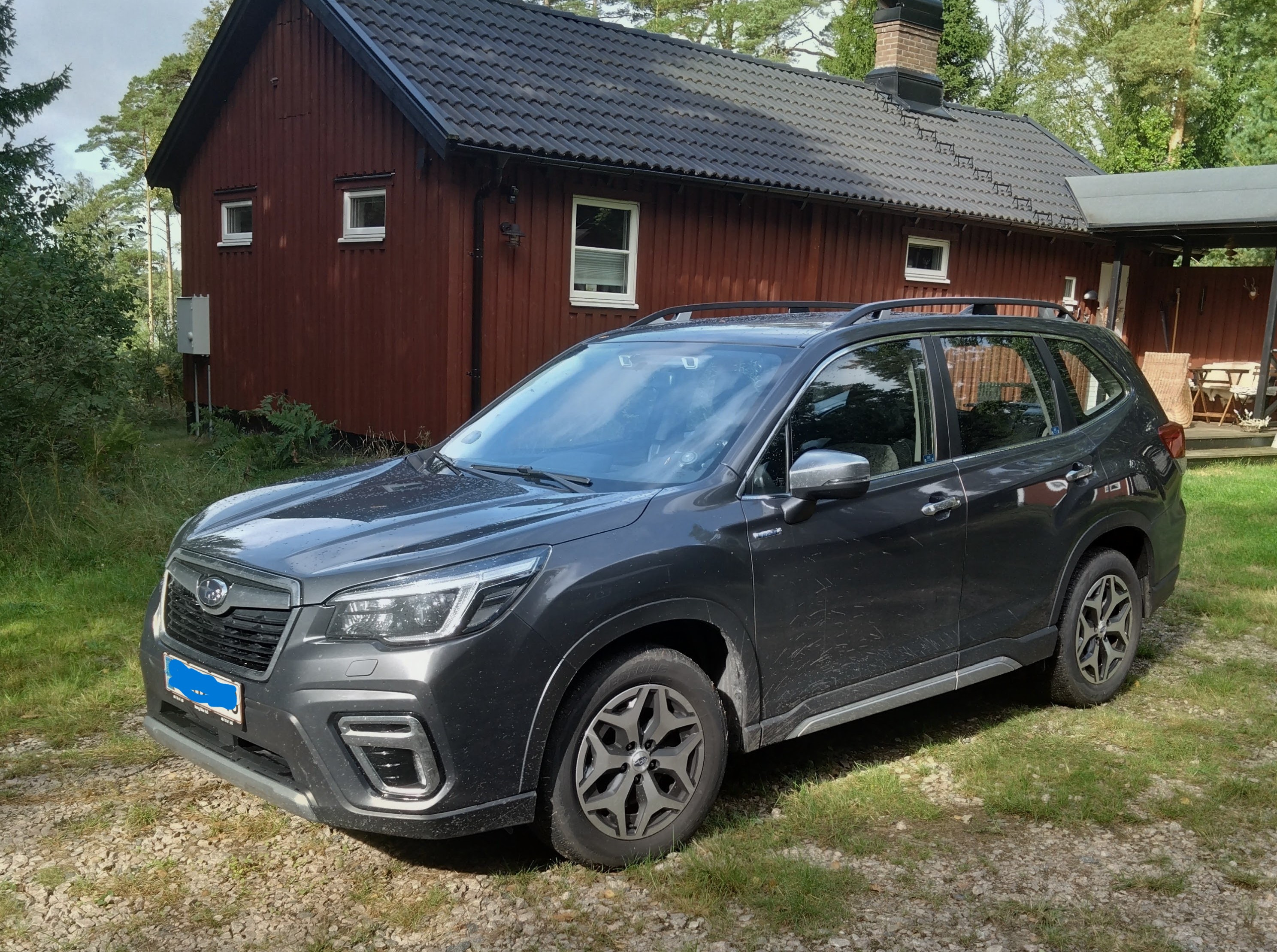 Sort Subaru Forester fra 2021