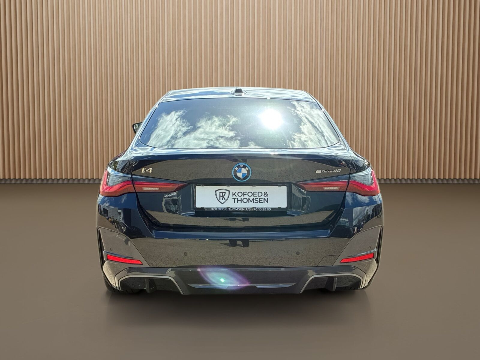 Sort BMW i4 fra 2023