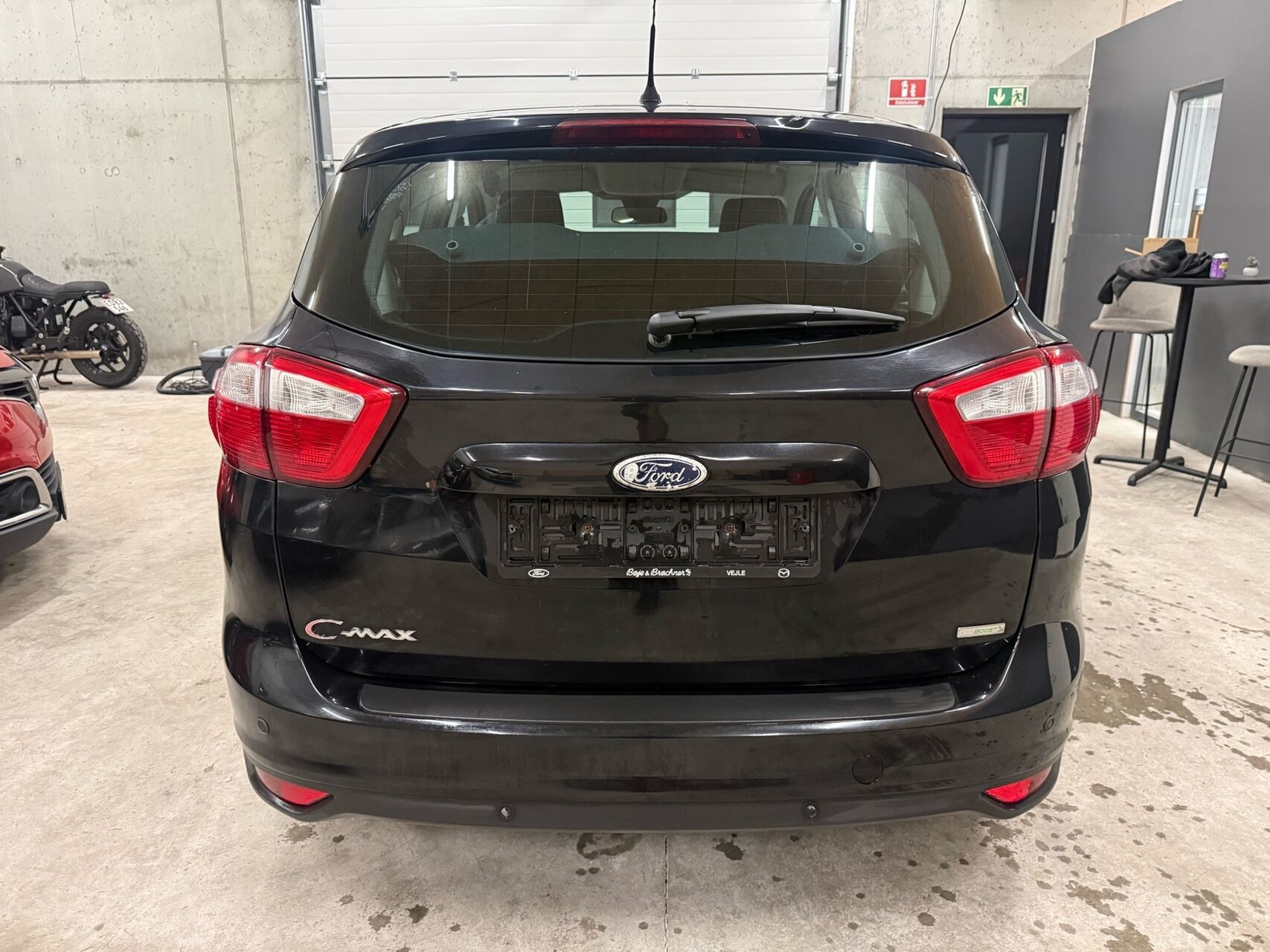 Sort Ford C-MAX fra 2015