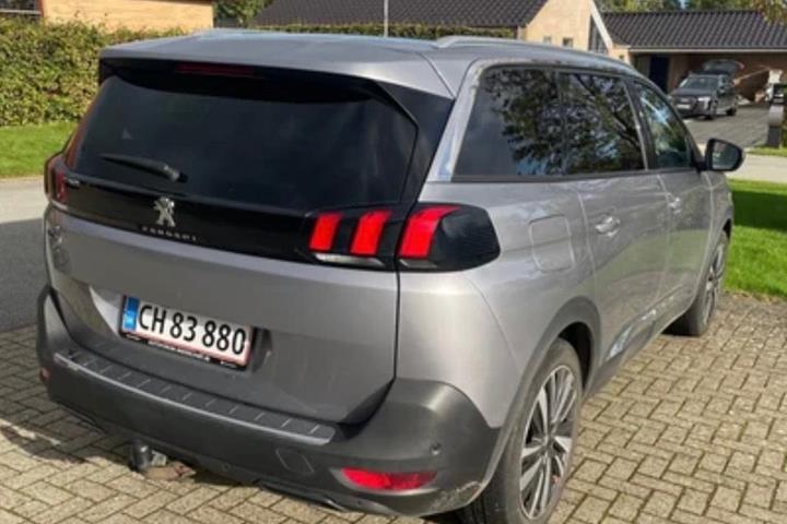 undefined Peugeot 5008 fra 2019