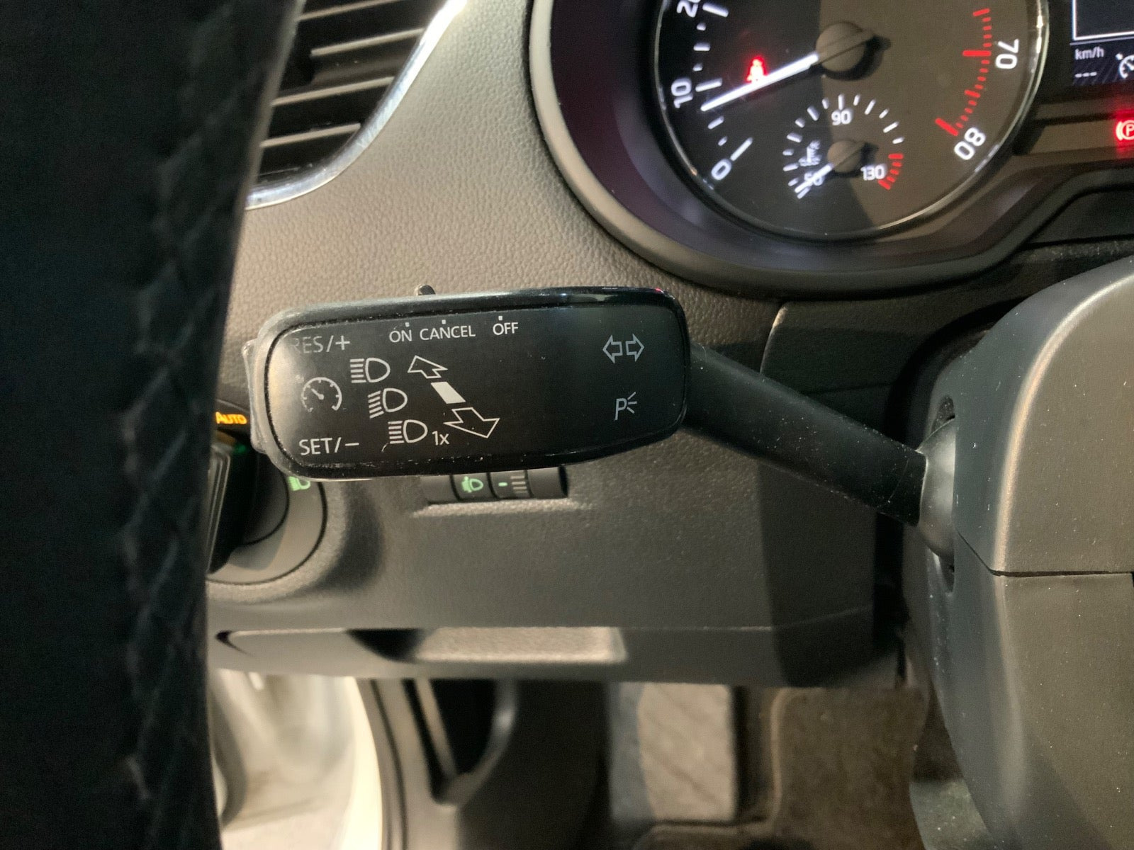 Hvid Skoda Octavia fra 2015