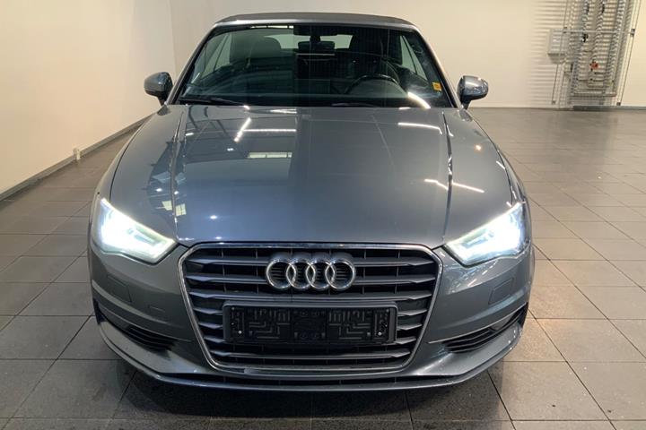 Grå Audi A3 fra 2016
