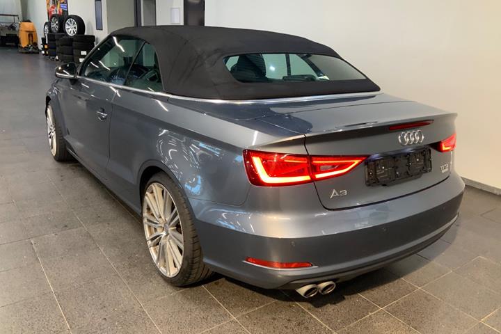 Grå Audi A3 fra 2016