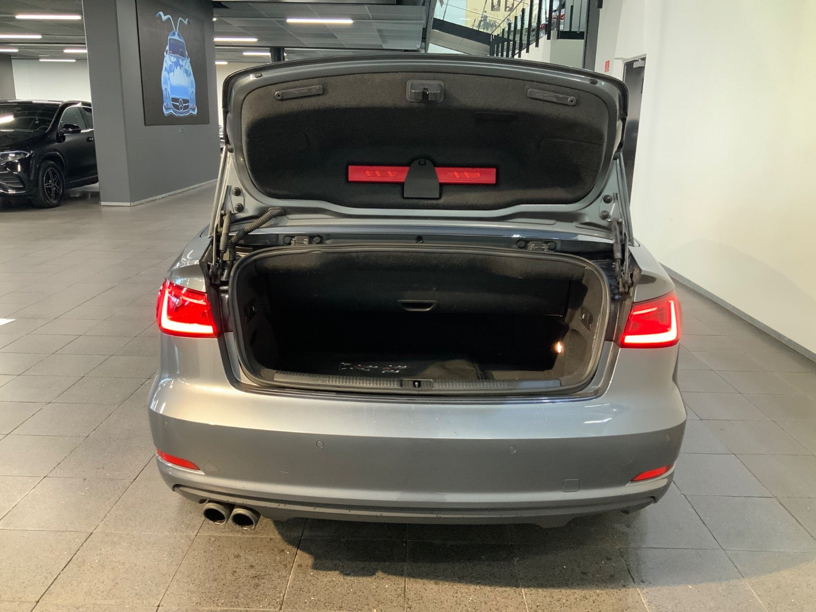 Grå Audi A3 fra 2016