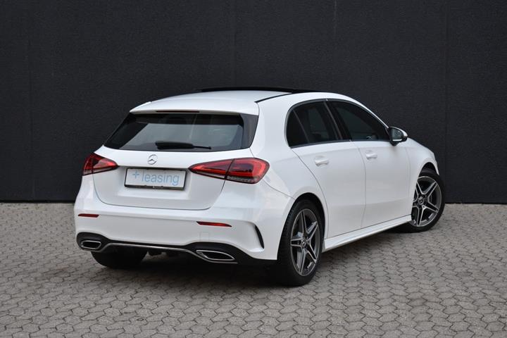 Hvid Mercedes A180 fra 2019