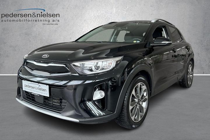 Sort Kia Stonic fra 2020 set udefra