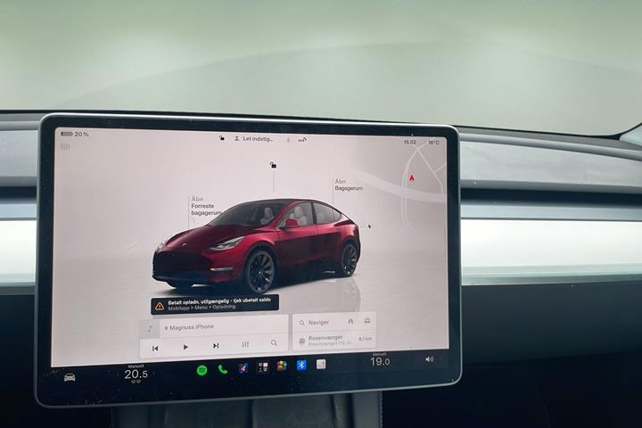 Lilla Tesla Model Y fra 2024